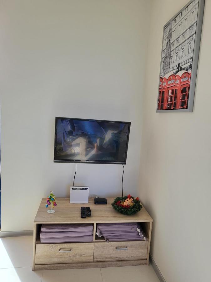 Ir-Rixa Holiday Penthouse Għajnsielem Eksteriør billede